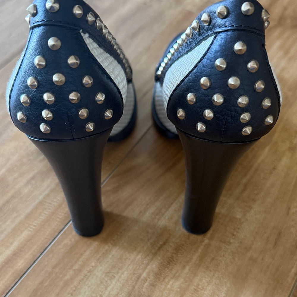 Gucci Black/Cream Leather and Straw Studded Horsebit Alyssa Loafer Pumps Size 38 - Picture 7 of 10